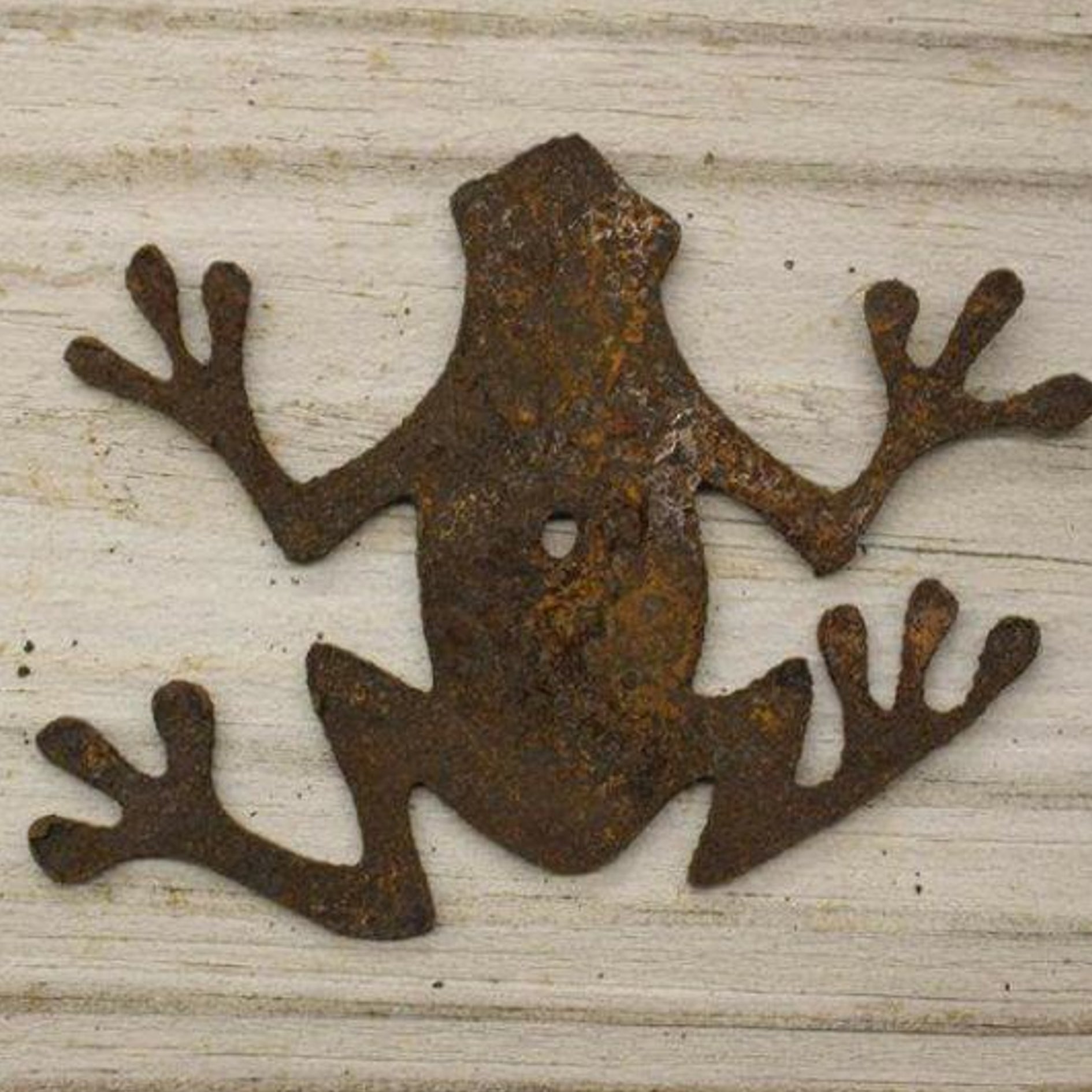 Rusted Frog- made from rusty steel - Da Vinci Chalk Paint & Rustic home decor
